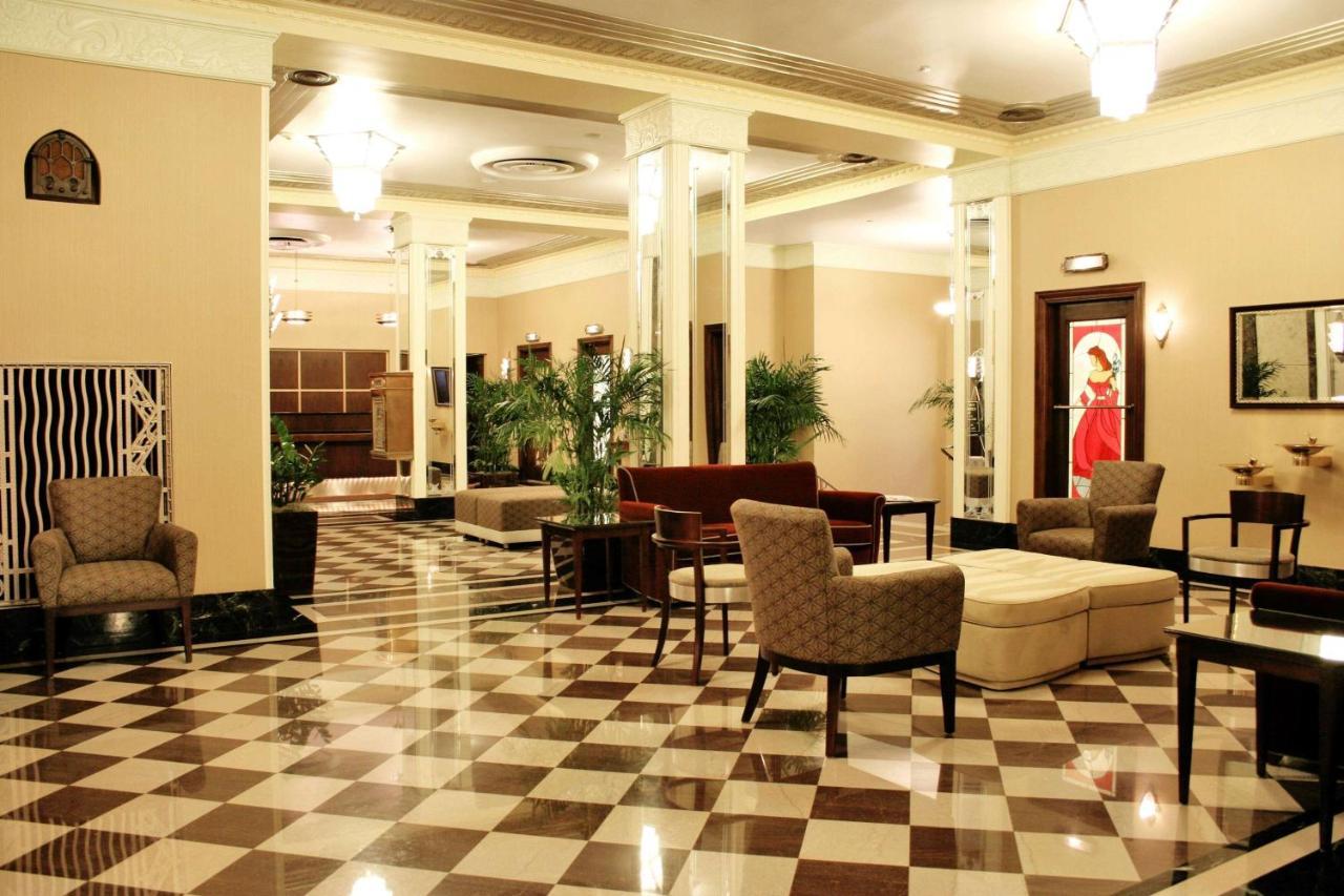 Ambassador Hotel Milwaukee, Trademark Collection By Wyndham Экстерьер фото