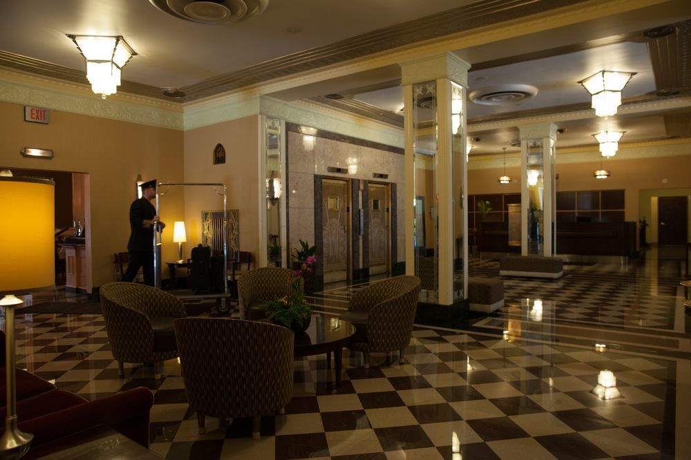 Ambassador Hotel Milwaukee, Trademark Collection By Wyndham Экстерьер фото